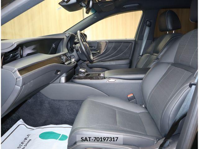 Lexus LS 2017-11 304738-22