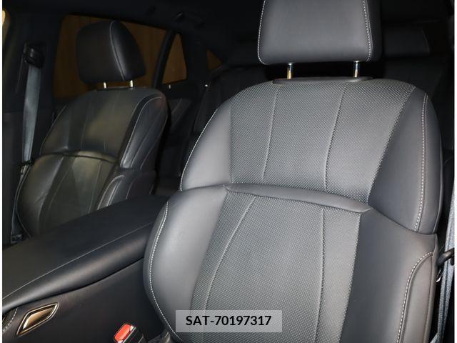 Lexus LS 2017-11 304738-23