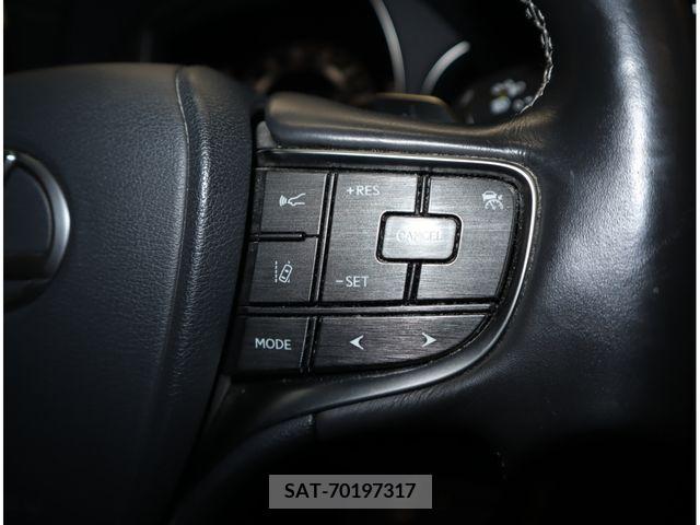 Lexus LS 2017-11 304738-7