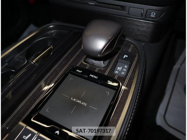 Lexus LS 2017-11 304738-11