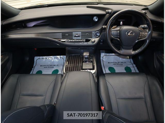 Lexus LS 2017-11 304738-15