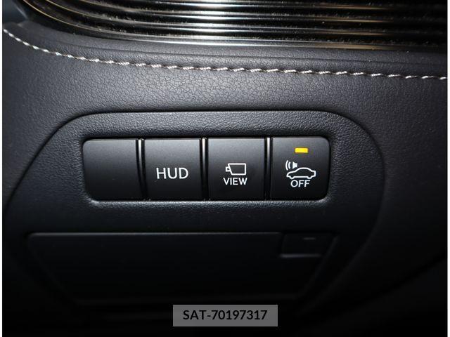 Lexus LS 2017-11 304738-10