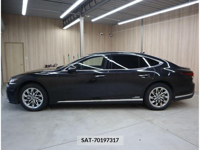 Lexus LS 2017-11 304738-27
