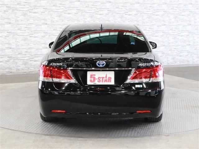 Toyota CROWN MAJESTA 2016-08 20799-7