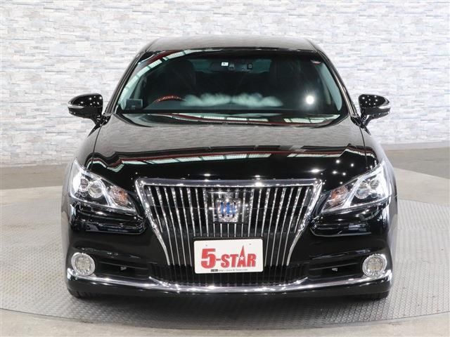 Toyota CROWN MAJESTA 2016-08 20799-5