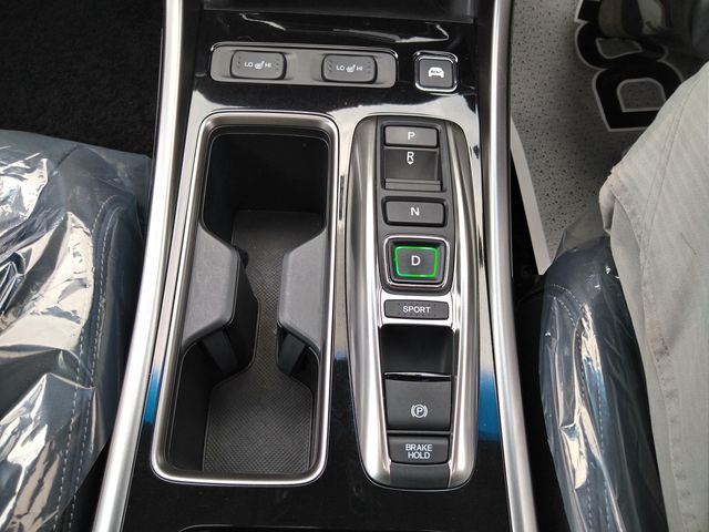 Honda ACCORD HYBRID 2017-10 8477-16