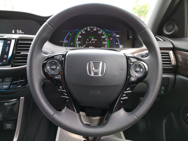 Honda ACCORD HYBRID 2017-10 8477-11