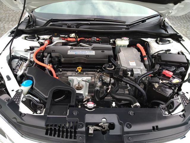 Honda ACCORD HYBRID 2017-10 8477-29
