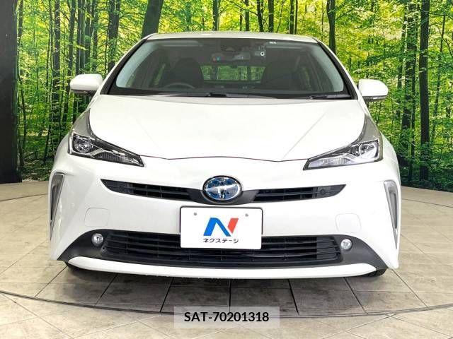 Toyota PRIUS 2022-01 236232-14
