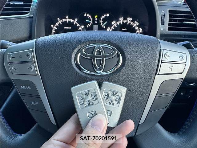 Toyota VELLFIRE 2011-11 369844-14