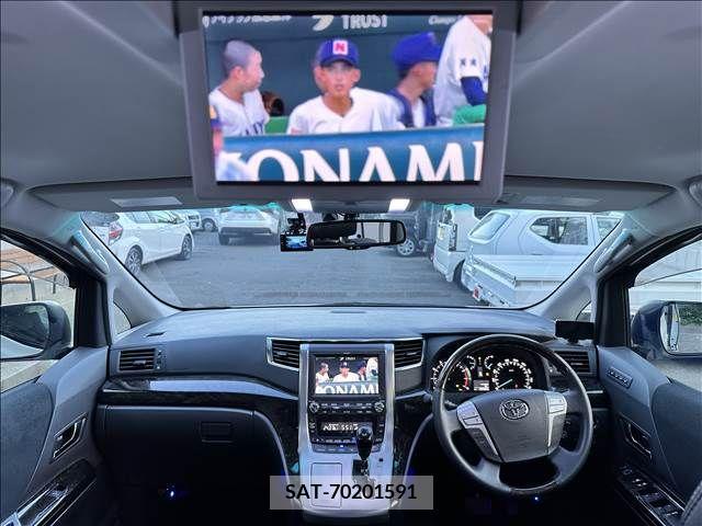 Toyota VELLFIRE 2011-11 369844-1