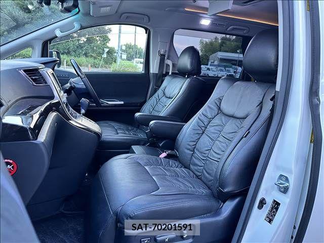 Toyota VELLFIRE 2011-11 369844-24