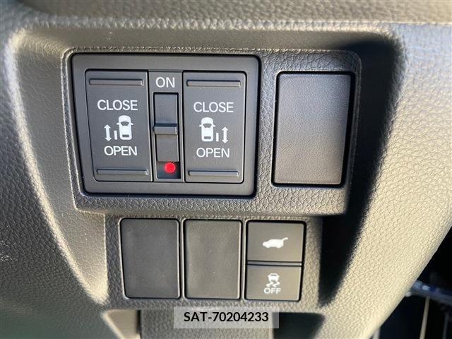 Honda STEP WGN 2024-06 368778-18