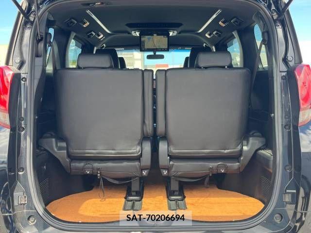 Toyota ALPHARD 2017-11 355326-14