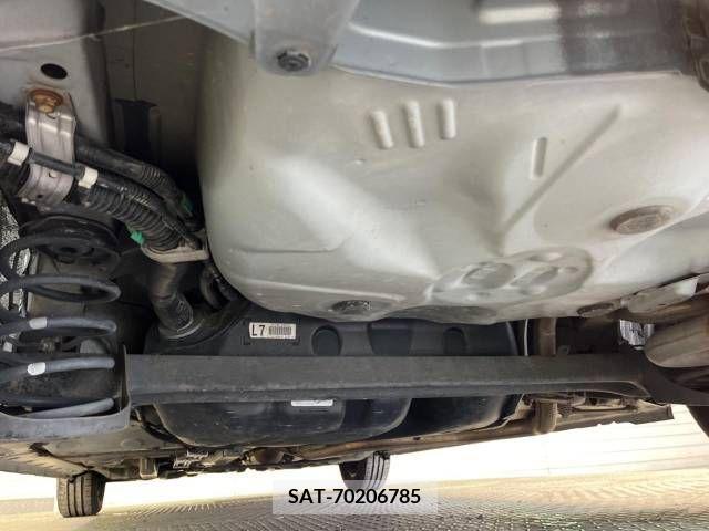 Toyota SPADE 2012-09 379018-19