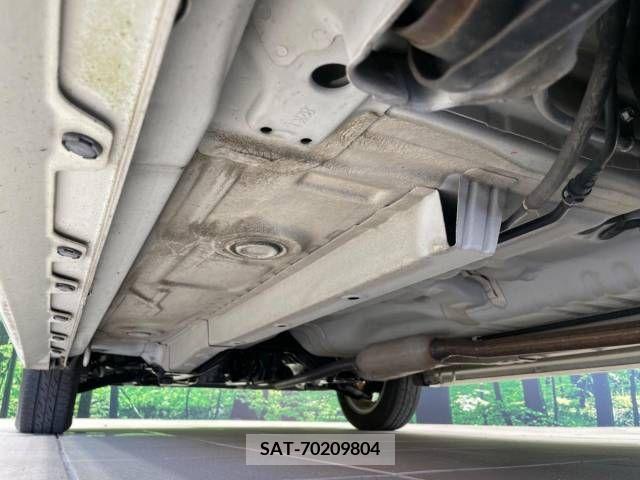 Suzuki WAGON R 2012-05 370947-18