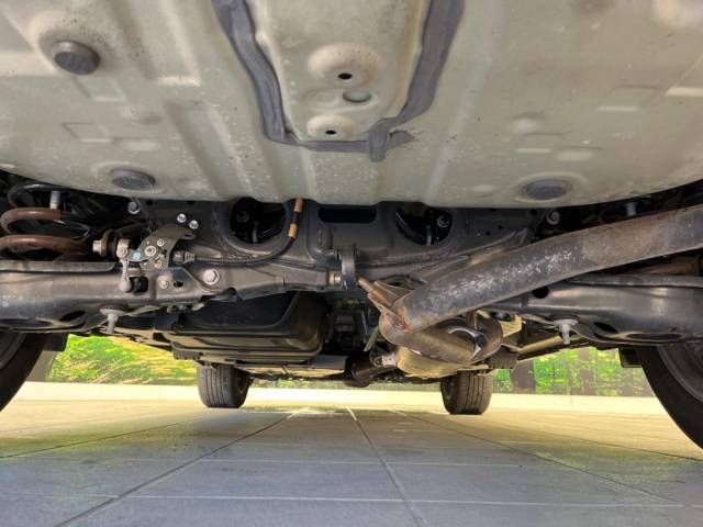 Toyota HARRIER 2018-01 6712-19