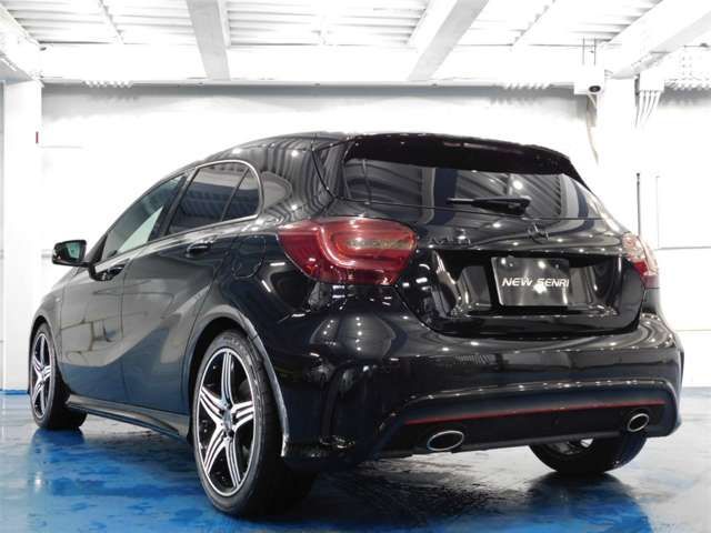 Mercedes Benz A-CLASS 2014-01 20048-1