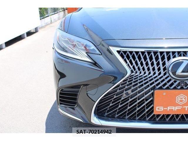 Lexus LS 2018-03 317488-9