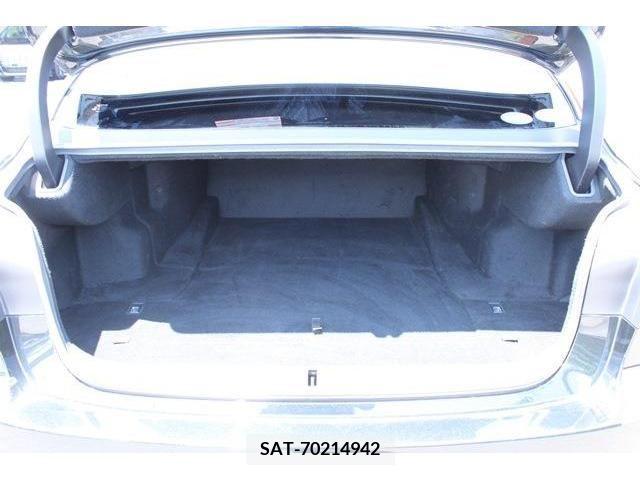 Lexus LS 2018-03 317488-13