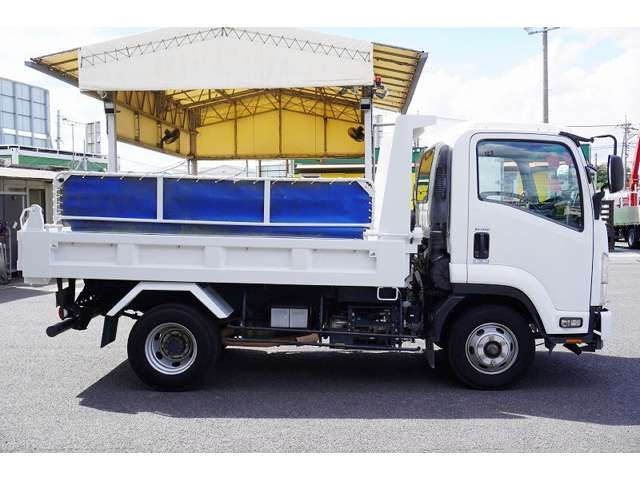 Isuzu FORWARD 2017-01 24064-4