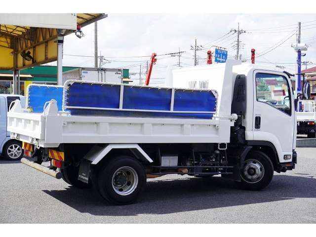 Isuzu FORWARD 2017-01 24064-7