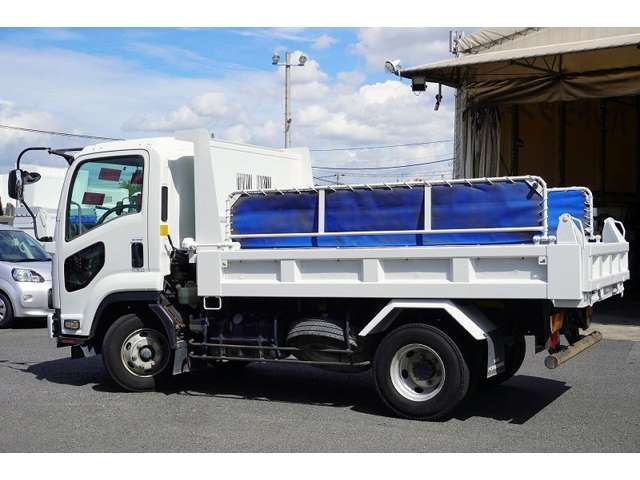 Isuzu FORWARD 2017-01 24064-6