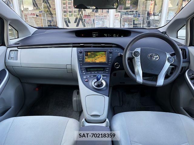 Toyota PRIUS 2009-06 366412-1