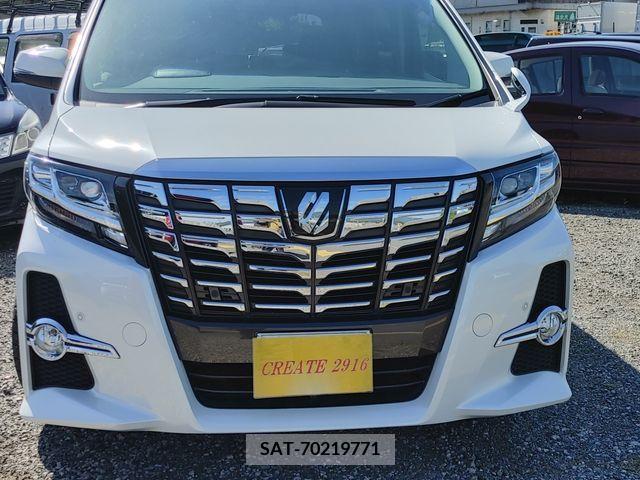 Toyota ALPHARD 2017-09 280416-1