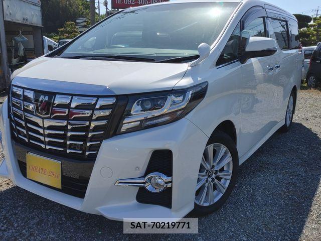 Toyota ALPHARD 2017-09 280416-2