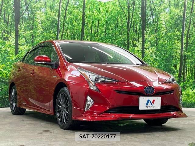 Toyota PRIUS 2016-04 322616-16