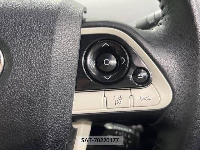 Toyota PRIUS 2016-04 322616-4