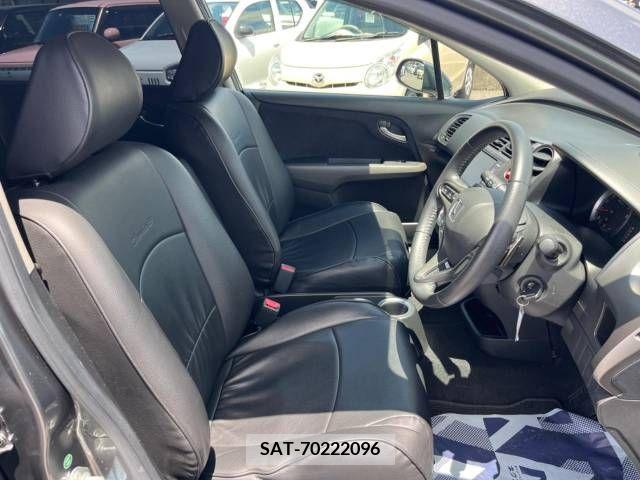 Honda STREAM 2009-05 377422-8
