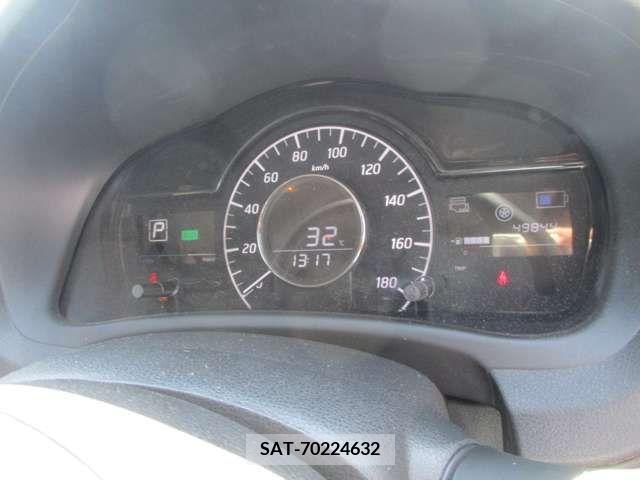 Nissan NOTE 2019-11 392929-4