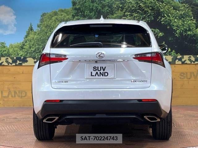 Lexus NX 2015-08 362909-15