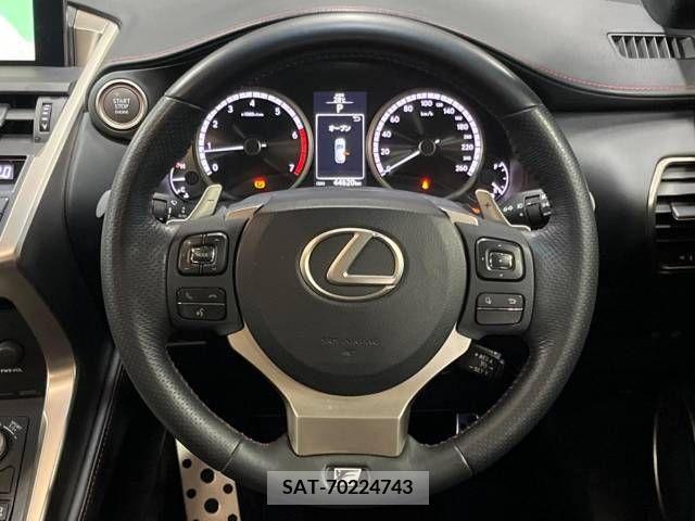 Lexus NX 2015-08 362909-13