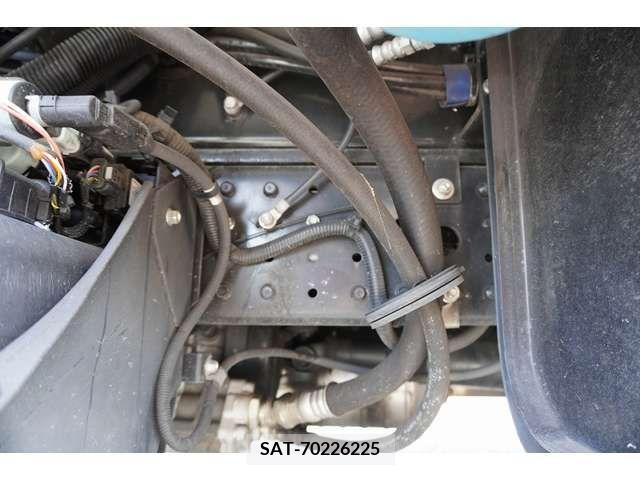 Mitsubishi CANTER 2018-03 342406-10