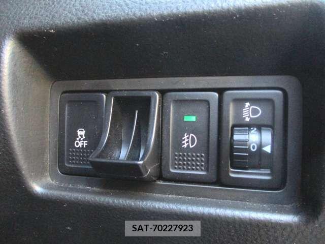 Suzuki SWIFT 2014-04 286589-15