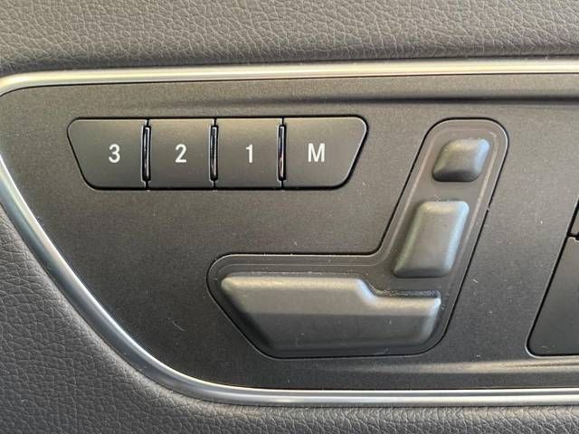 Mercedes Benz GLA-CLASS 2014-11 196720-7