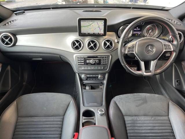 Mercedes Benz GLA-CLASS 2014-11 196720-1