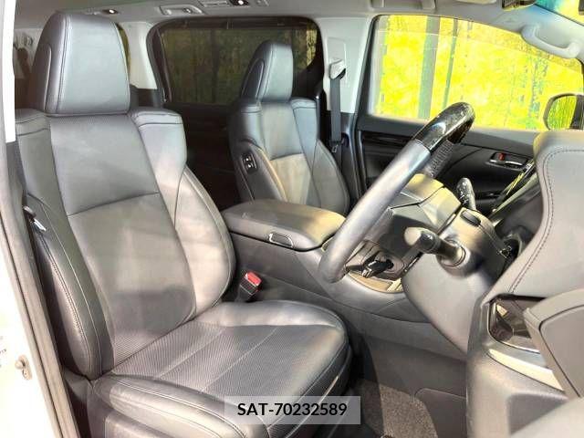 Toyota ALPHARD 2018-04 244723-8