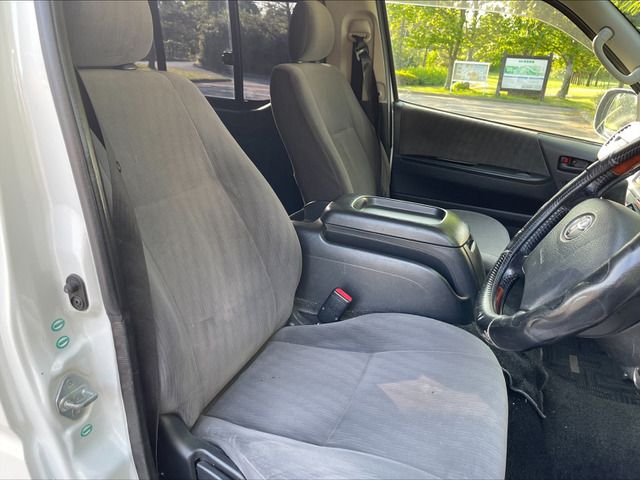 Toyota HIACE VAN 2011-03 8007-7