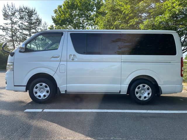 Toyota HIACE VAN 2011-03 8007-14