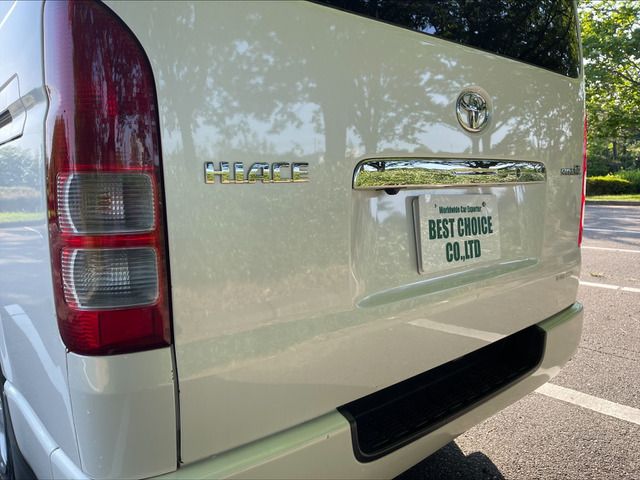 Toyota HIACE VAN 2011-03 8007-18