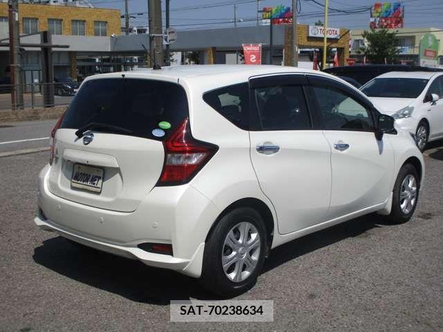 Nissan NOTE 2017-04 302418-10