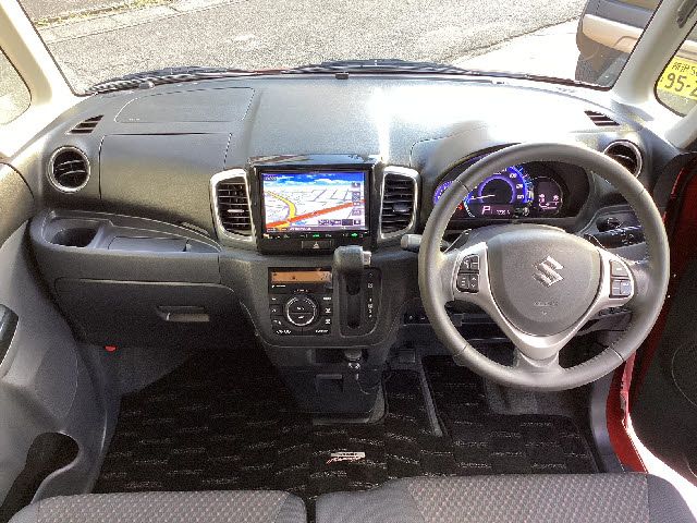 Suzuki SPACIA 2016-02 193180-1
