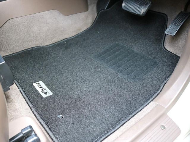 Toyota PRADO 2002-01 17720-19