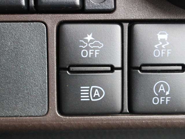 Toyota ROOMY 2018-11 15532-2