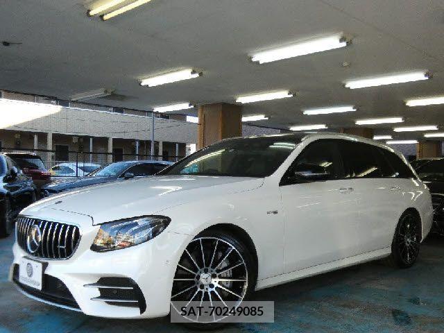 Amg E-CLASS 2017-05 215508-10
