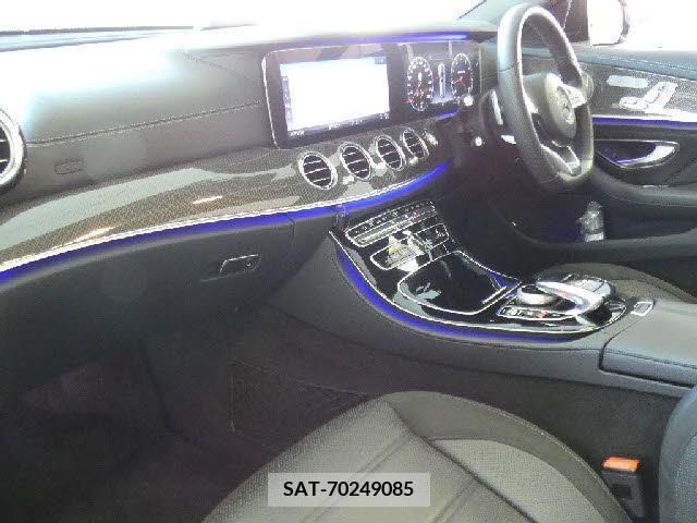 Amg E-CLASS 2017-05 215508-1